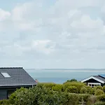 Hébergement de vacances In Hilly Landscape With Sea View Asnæs